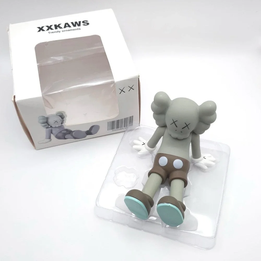 XXKAWS Trendy Ornaments Figure Art Gray New Open Box XX‎ KAWS